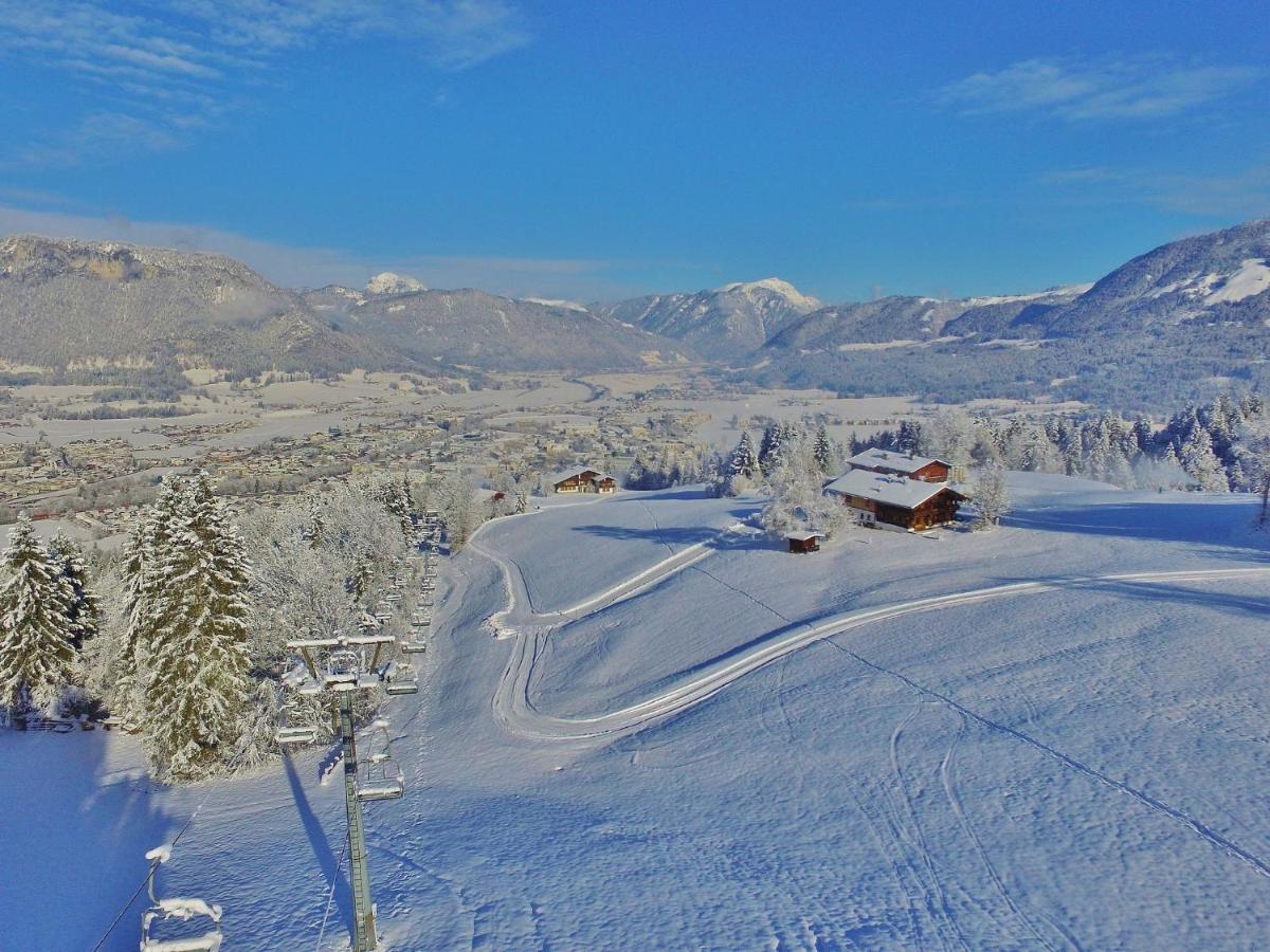 Flat Directly On The Ski Slope With Valley View Sankt Johann in Tirol Bagian luar foto